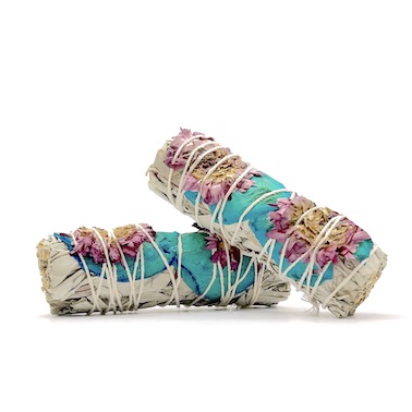10cm White Sage with Blue Rose Petals & 2 Paper Flowers Smudge Stick